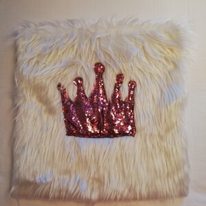 Plush cushion covers designed by a shiny sequin crown. Pillow Covers.  Love. Gift. Crown. Shiny.