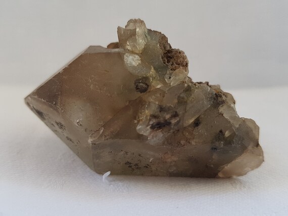 Punta Di Quarzo Fumè Maestro Di Colore Chiaro Dalla Colombia