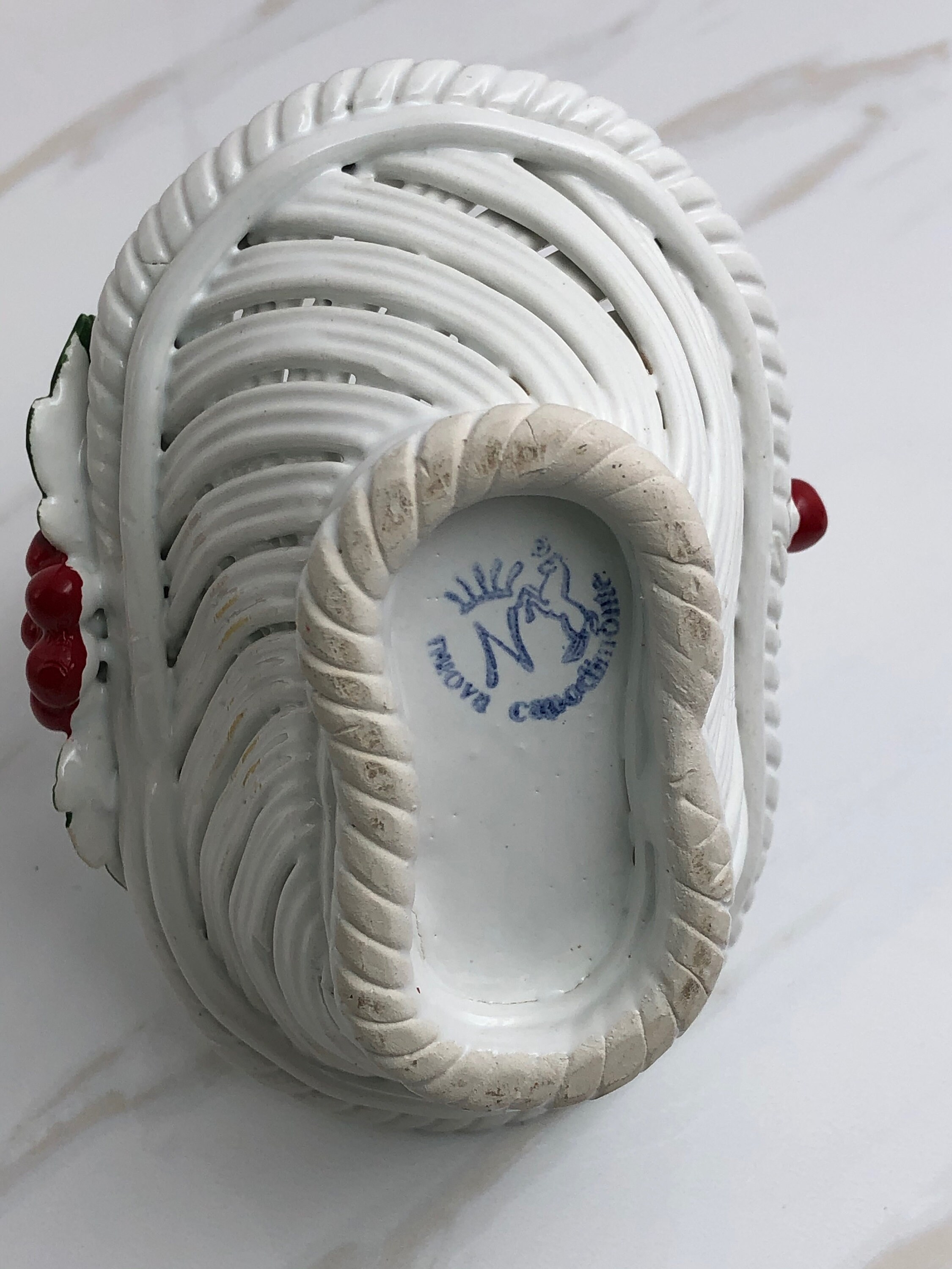 Ceramic Christmas Basket With Holly Berries Etsy UK