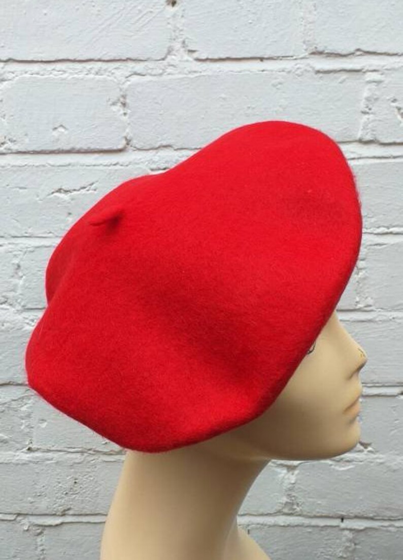 Classic Red Wool BERET