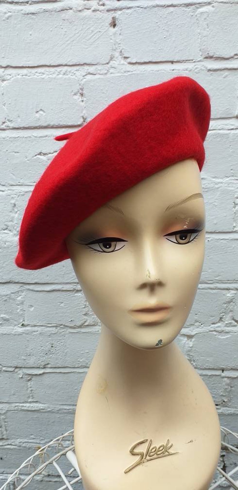 Classic Red Wool BERET