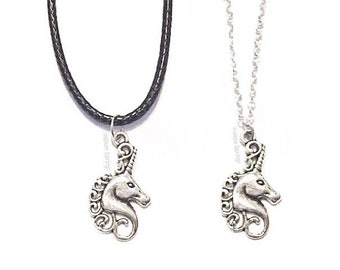 Unicorn Necklace. Unicorn Choker. Unicorn Jewellery. Unicorn Jewelry. 90s. Charm. Charm choker. 90s Choker. Unicorn. Horse Necklace. Horse.