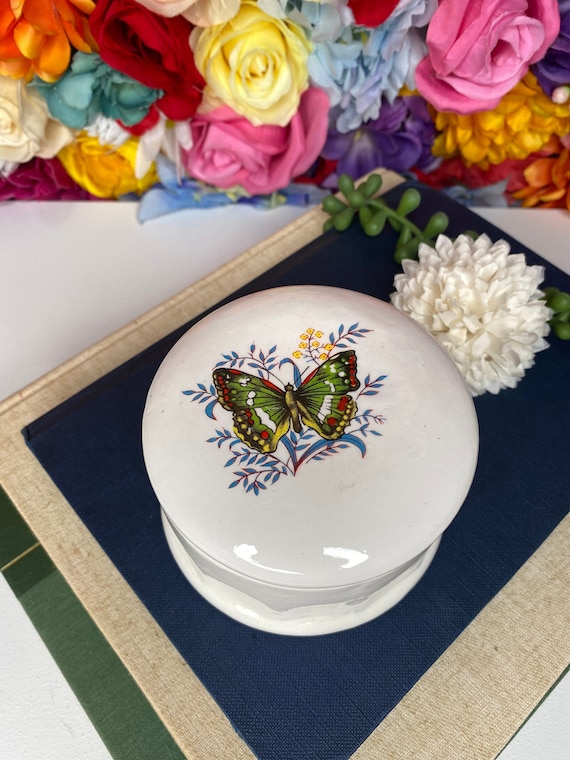 Vintage UOCG Butterfly Trinket Box + Boho Butterf… - image 1