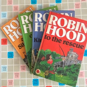 Vintage Robin Hood Story Ladybird Books 1970s Gift Series 740 Robin Hood Lovers image 2