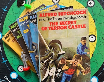 Book Lover Alfred Hitchcock Books 1970 Vintage Mysterys & The  Investigators Original - Recycled Literary Gift