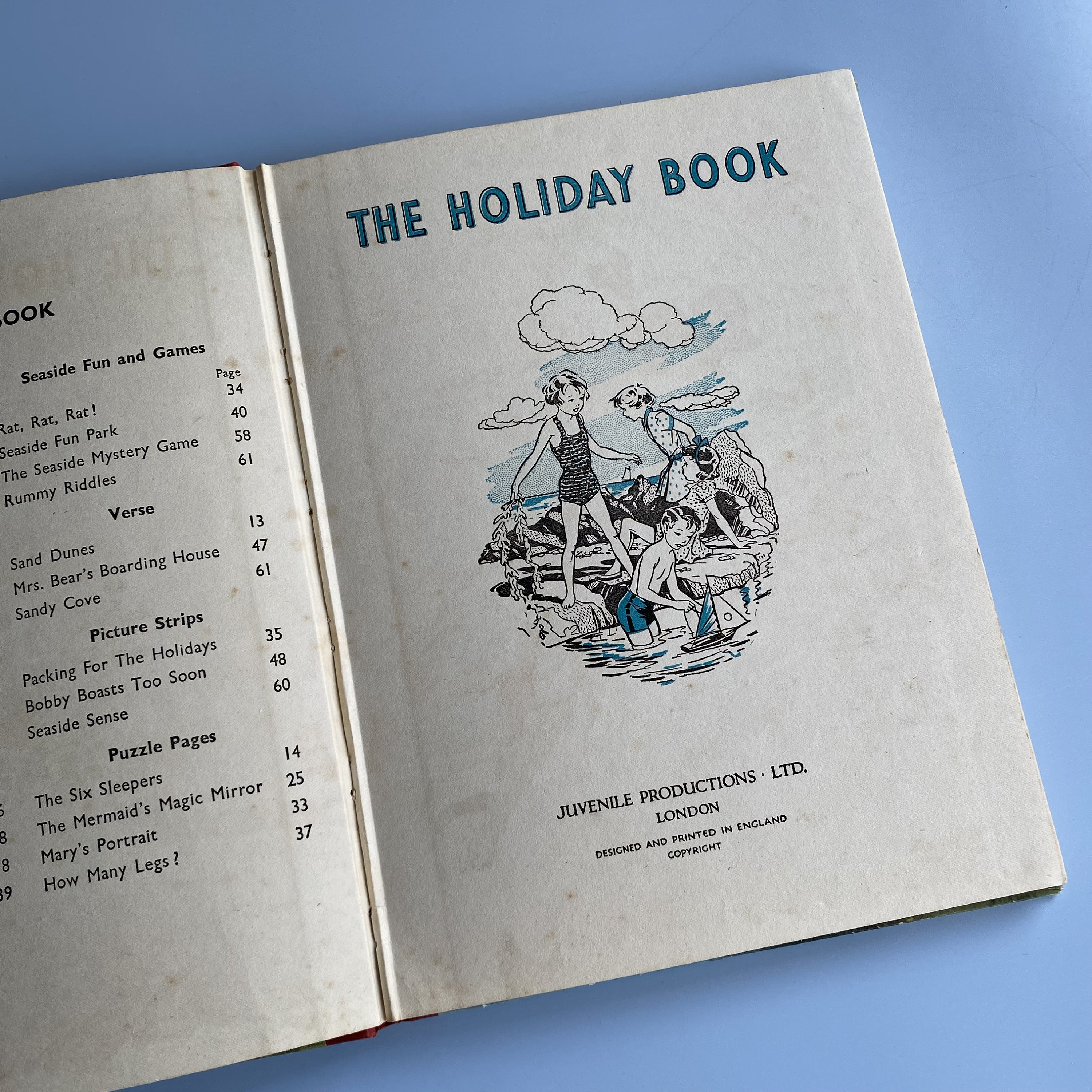 Classic Designer Books – The Holiday co