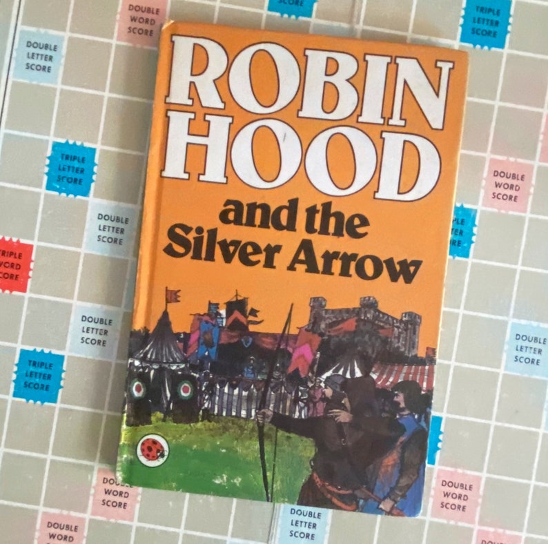 Vintage Robin Hood Story Ladybird Books 1970s Gift Series 740 Robin Hood Lovers image 7