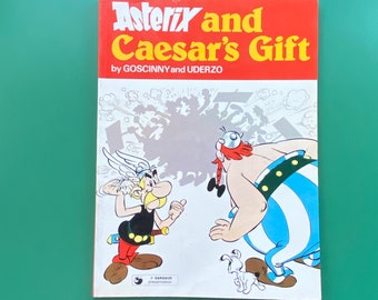 Asterix and Caesar's Gift - Vintage Asterix Paperback Book 1979 - De Goscinny - Illustrated Uderzo - Asterix Lovers Gift