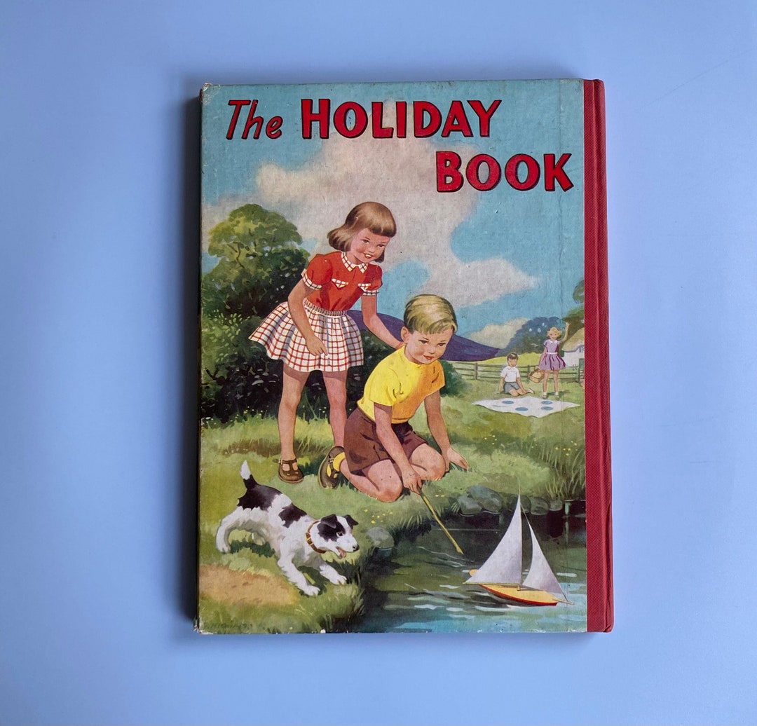 Classic Designer Books – The Holiday co