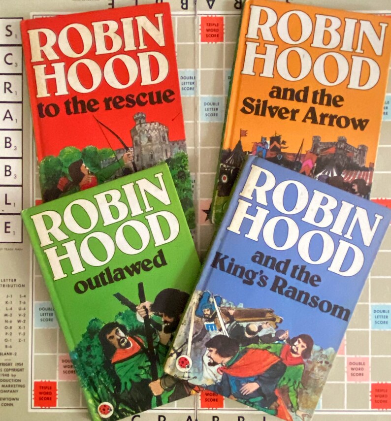 Vintage Robin Hood Story Ladybird Books 1970s Gift Series 740 Robin Hood Lovers image 1