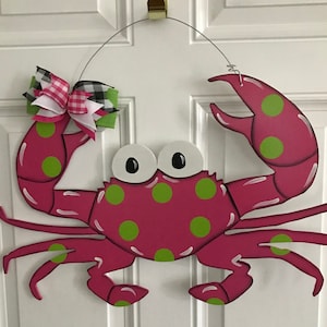 Crab door hanger