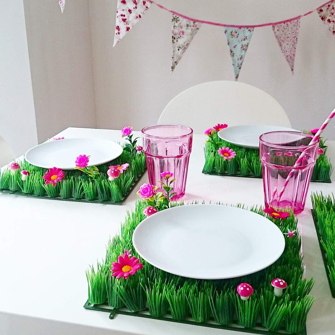 Artificial Grass Place Mat Set of 4 Table Mats With Flowers Etsy