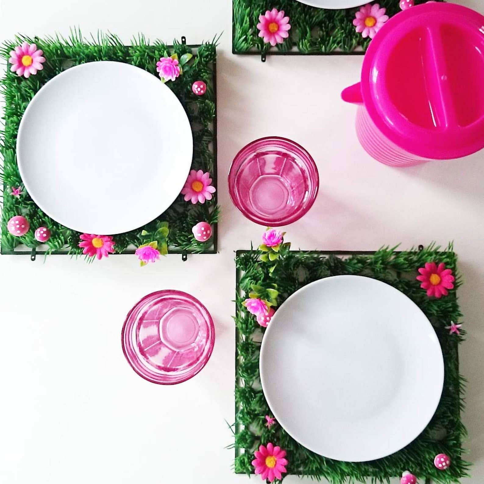 Artificial Grass Place Mat Set of 4 Table Mats With Flowers Etsy