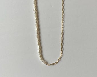 Gold Filled Pearl Necklace. Gold Pearl Necklace - 18 in.