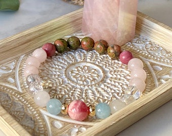 Pregnancy beaded Crystal Stone Bracelet. Perfect Happy Pregnancy Gift Ideas for Healthy Mother and Baby.