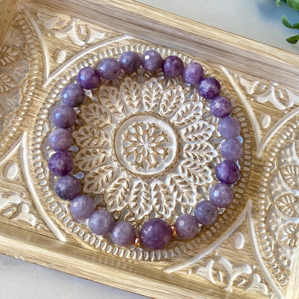 Faceted Lepidolite Wrist Mala Gemstone Beaded Bracelet. Useful in the reduction of stress and depression.