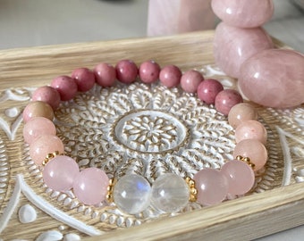 Love Crystal Genuine Rhodonite Moonstone Rose Quartz Gemstone Healing Bead Bracelet Wrist mala for Women. Perfect gift for someone special