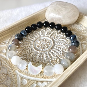 Bracelet de pierres précieuses phases de lune : soin énergétique lunaire, breloque en nacre