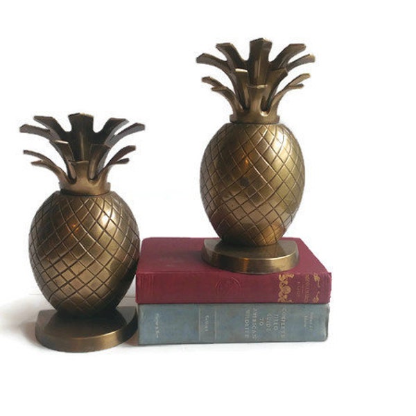 Vintage Brass Pineapple Bookends // Brass Bookends // Housewarming Gift // MCM Brass Decor // Hollywood Regency Decor // Shabby Chic Decor