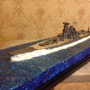 Japan Navy WW2 Battlecruiser  Yamato class with diorama