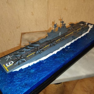 US Wasp carrier class LHD-6 model with diorama