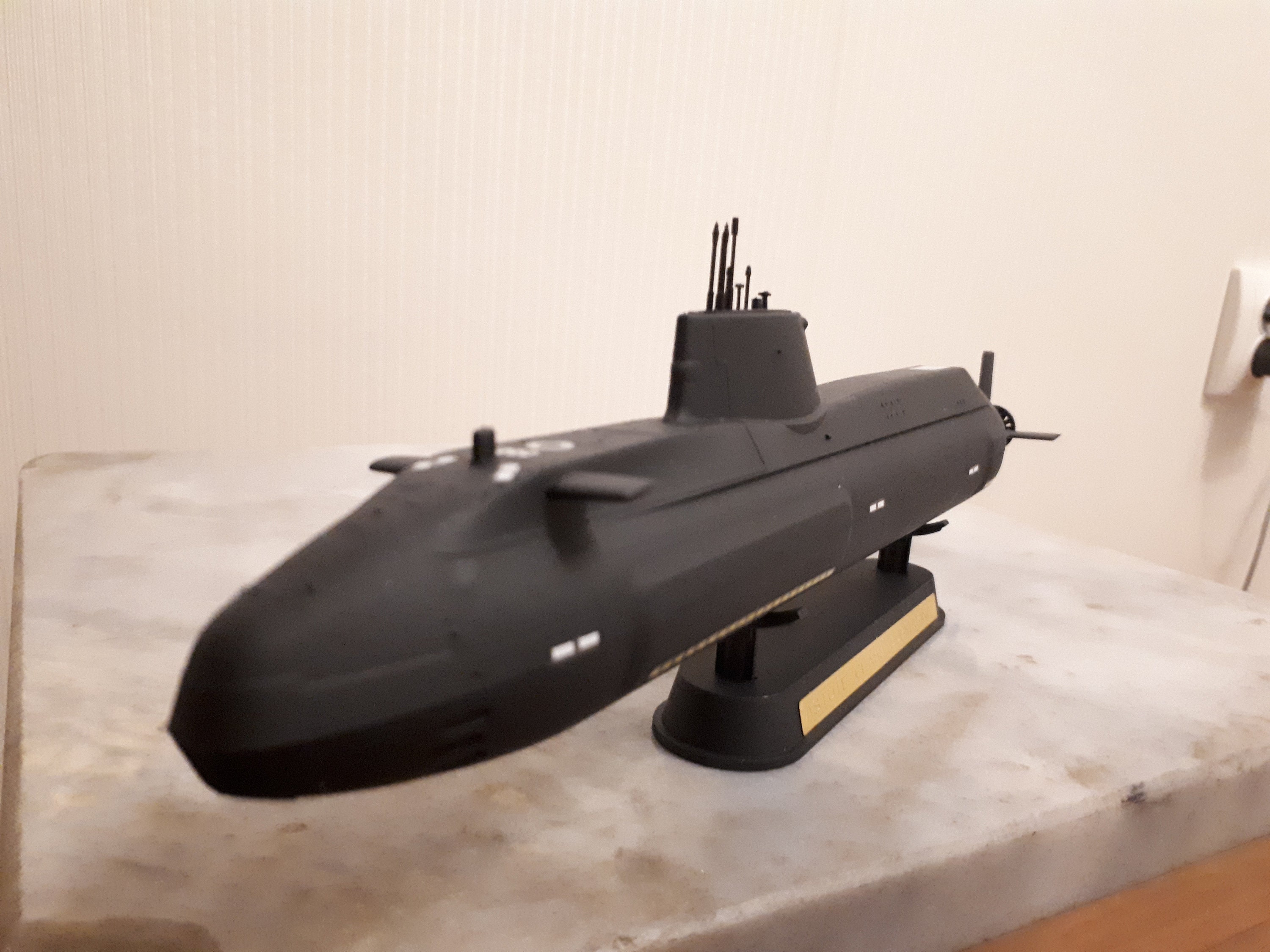 イギリス アスチュート級原子力攻撃型潜水艦 - Etsy 日本