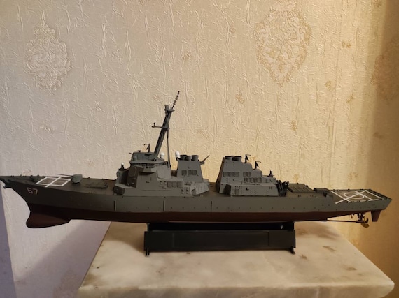 アーレイ・バーク級駆逐艦 - Etsy 日本