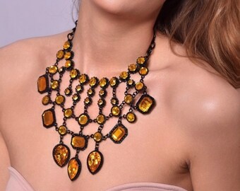 40cm Length/ 7cm Extension Avalaya Vintage Inspired Crystal Bars Bib Style Necklace in Antique Silver Finish 40cm Length/ 7cm Extension Avalaya Vintage Inspired Crystal Bars Bib Style Necklace in Antique Silver Finish