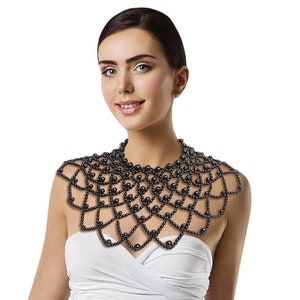 Big store black necklace