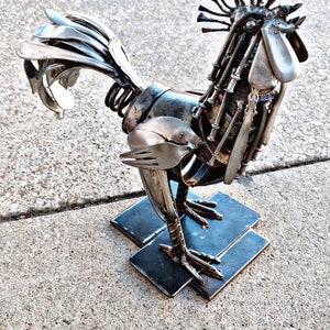 METAL ART ROOSTER, El Gallo, Chicken Farmhouse Decor, Recycled Scrap Metal