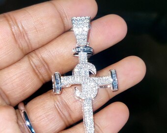 Pendentif croix en diamant simulé, finition or blanc 14 carats, argent sterling 925