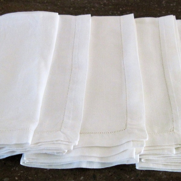5 Vintage Fine Linen Dinner Luncheon Napkins Drawn Thread Stitched Hem Edges Circa 1950's