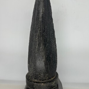 Modern home decor/Minimalist sculpture/Esoteric concrete tabletop sculpture/Black concrete sculpture/MCM concrete sculpture/Pointless