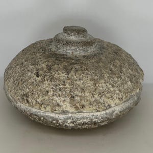 Brutalist concrete tabletop sculpture/Minimalist concrete art/Tabletop concrete sculpture/Contemporary concrete sculpture/Organic UAP