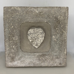 Concrete art/Contemporary wall tile/Concrete heart wall tile/Modern home decor/Rustic home decor/Architectural concrete tile/Concrete Heart