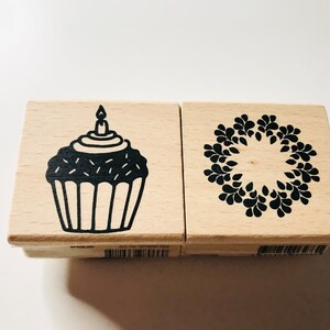 STEMPELSET "Cupcake" & "Ornament Kranz/ Blatt" plus Gratis-Karte von GRUSSKARTEN.DESIGN