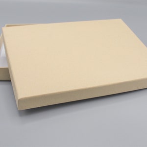 Caja A5 color arena SOSTENIBLE Y ELEGANTE como caja de regalo/caja de fotos estable + hermoso color procesado con precisión (arena del desierto) + tarjeta gratis
