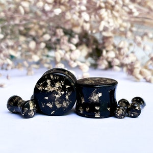 Black gauges, Black tunnels, Black resin tunnel with gold colour flakes, Transparent ear plugs, Ear tunnels, ECO Gauges, Gift ideas