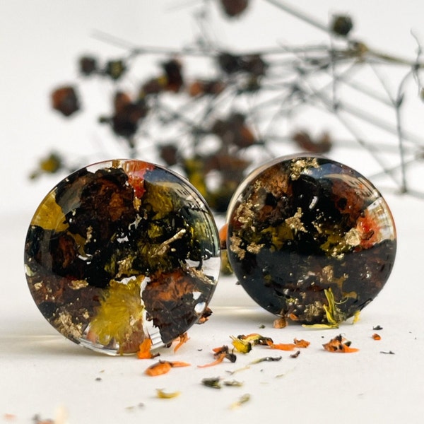 Black Yellow Orange flower plugs, Real flower transparent ear plugs tunnels, Flower gauges, Natural plugs, halloween gauges, autumn vibes