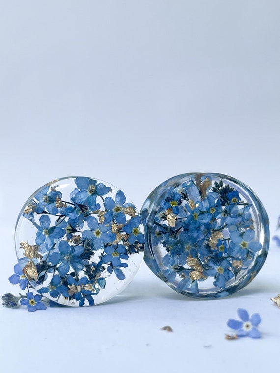 Real Forget Me Not Resin Ear Plugs, Blue Flower Gauges, Handmade Ear Tunnels, Botanical Jewelry