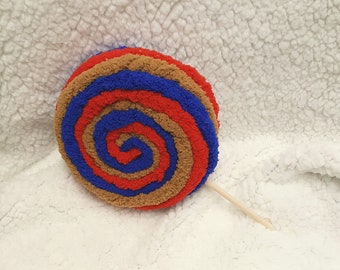 Primitive Patriotic Yarn Wrapped Lollipop, Red, Tan and Royal Blue Fake Pop, July 4th Decor, Basket Filler, Wreath/Centerpiece Embellishment