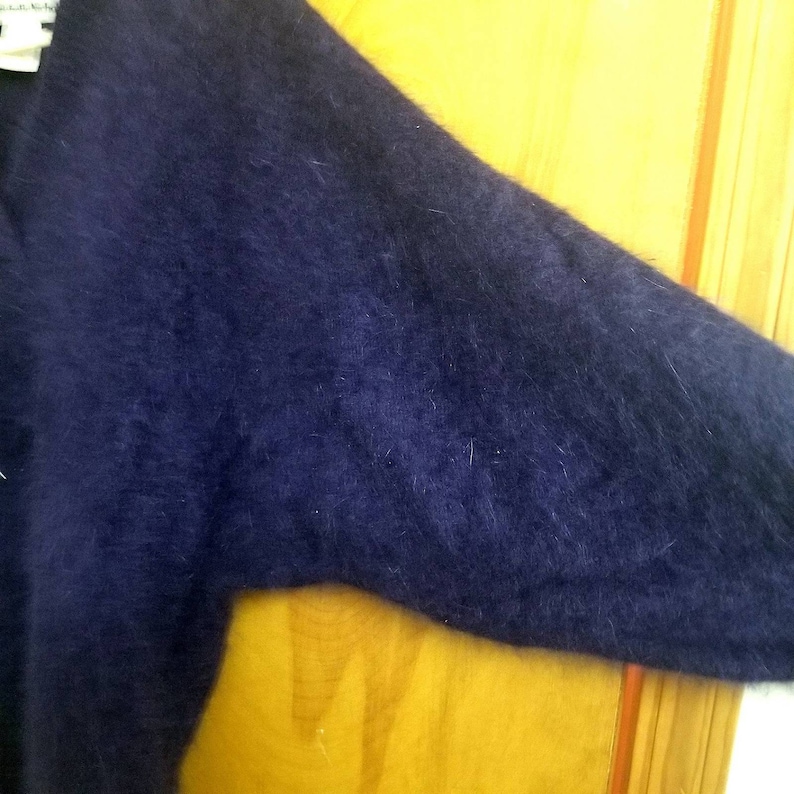 Hairy super fuzzy soft NWT Angora v neck purple sweater-absorb the softness!
