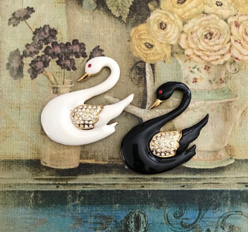 Assemblage Jewelry Vintage Rhinestone Enamel Swan Brooch Animal Brooch Victorian Enamel Brooch