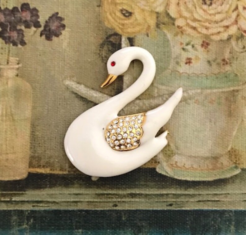 Assemblage Jewelry Vintage Rhinestone Enamel Swan Brooch Animal Brooch Victorian Enamel Brooch