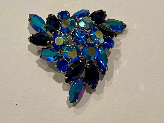 Gorgeous High End Shades of Blue Brooch - image 1