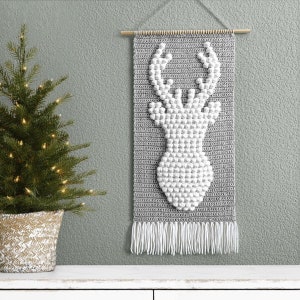 Crochet Reindeer Wall Hanging Pattern • Crochet Christmas Patterns • Christmas Wall Hanging Pattern • Crochet Deer Pattern
