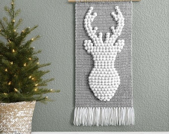 Crochet Reindeer Wall Hanging Pattern • Crochet Christmas Patterns • Christmas Wall Hanging Pattern • Crochet Deer Pattern