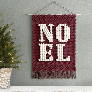 Crochet Noel Wall Hanging Pattern • Christmas Holiday Crochet Patterns • Christmas Wall Hanging Pattern