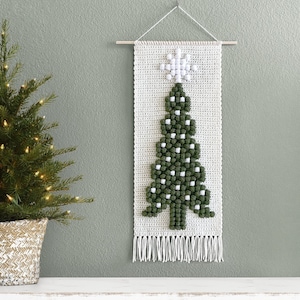 Weihnachtsbaum-Wandbehang-Muster gehäkelt • Weihnachten gehäkelt • Muster • gehäkelt
