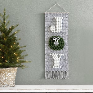 Crochet Joy Wall Hanging Pattern Christmas Wreath Holiday Crochet Patterns Joy to the World Wall Hanging Pattern image 1